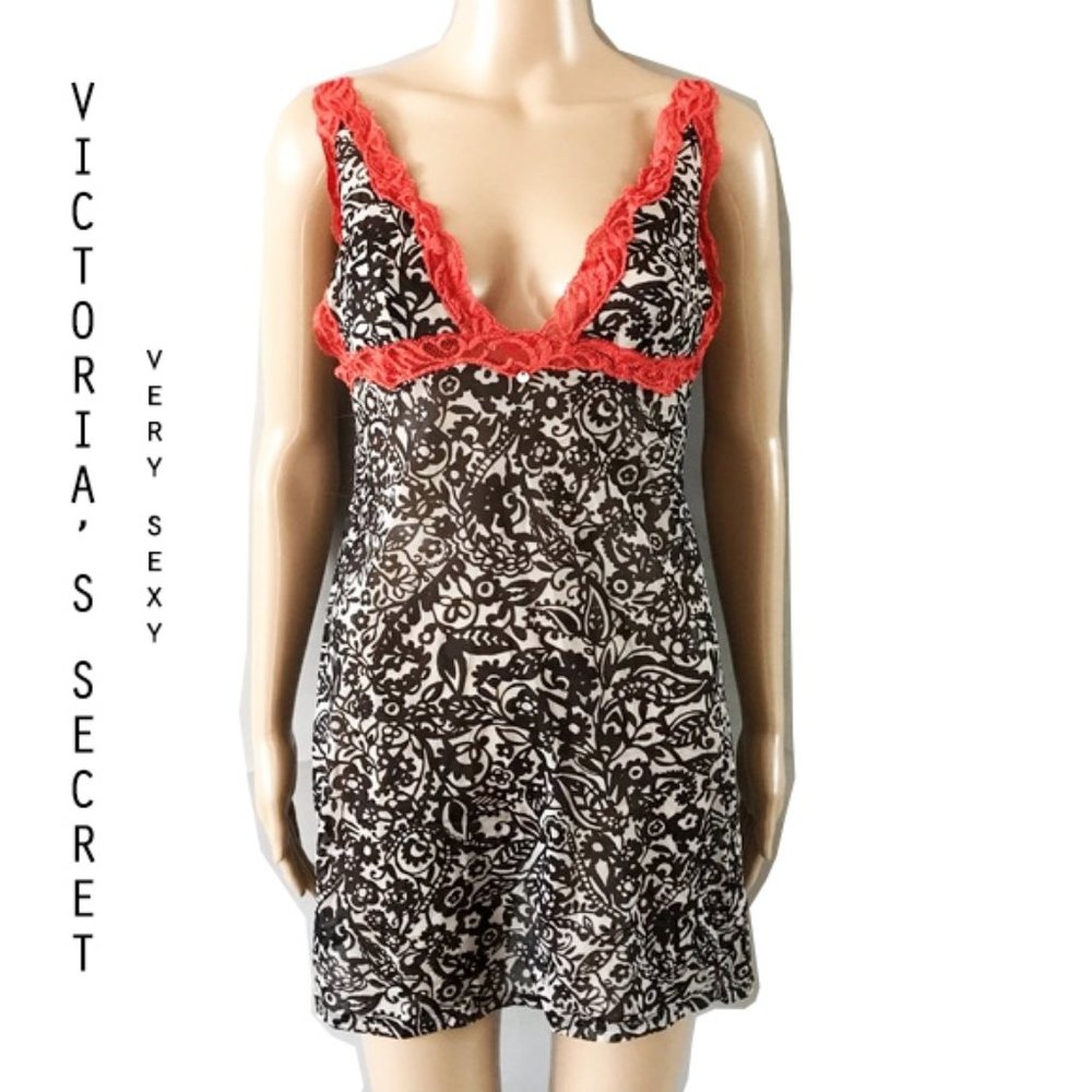 VICTORIA'S SECRET